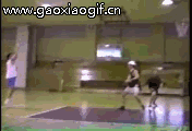 篮球连进两次的gif动态图片